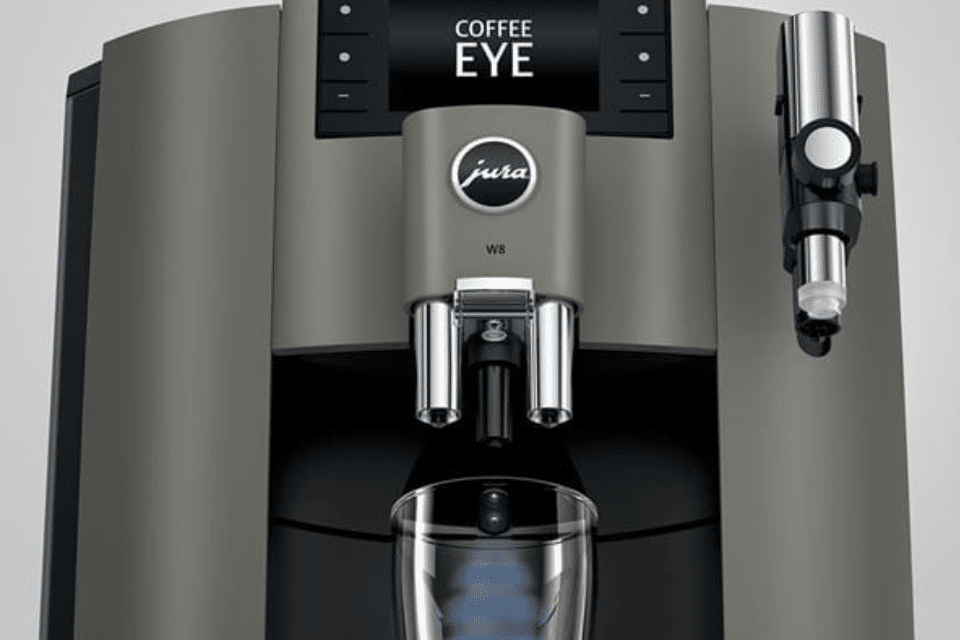 Gamme de machines à café professionnelles Jura W, WE, X et GIGA installées en entreprise